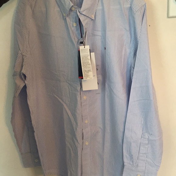 Men’s Tommy Hilfiger shirt - Picture 2 of 4